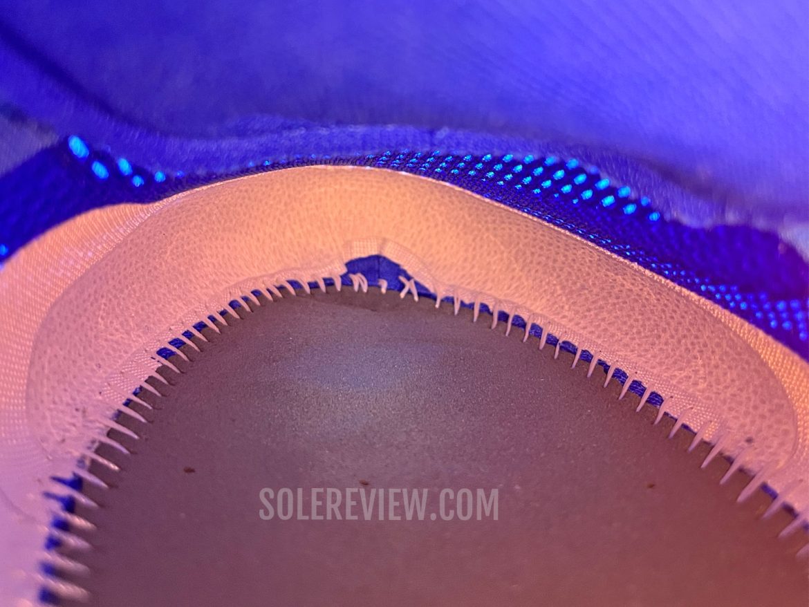 New Balance 860V14 interior.