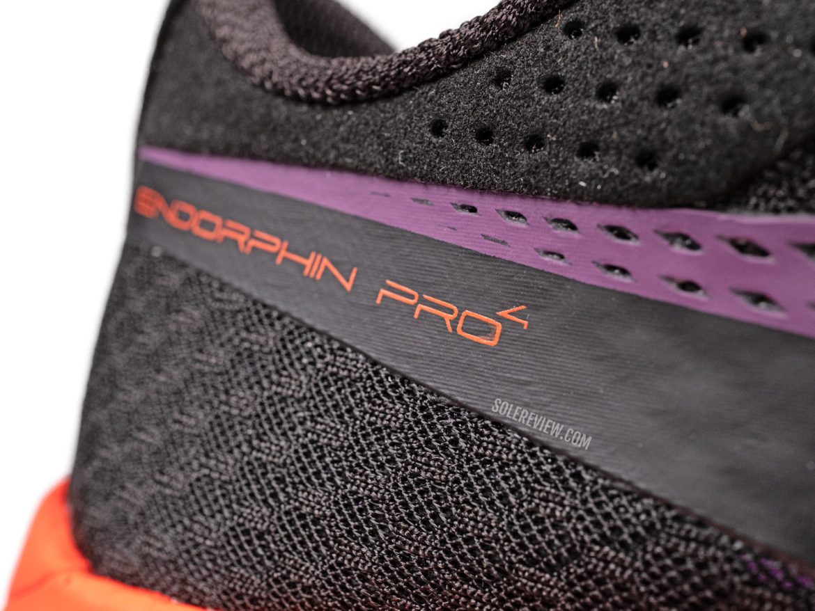 The heel text on the Saucony Endorphin Pro 4.