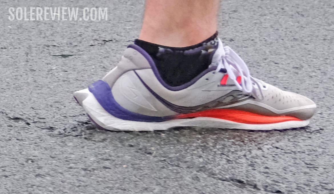 Saucony_Endorphin_Speed_4_overpronation Saucony Endorphin Speed 4 bad for overpronation.