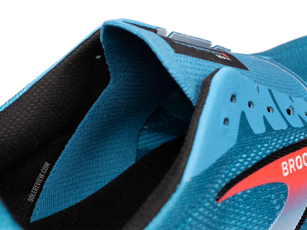 The knit gusset of the Brooks Hyperion Max 2.