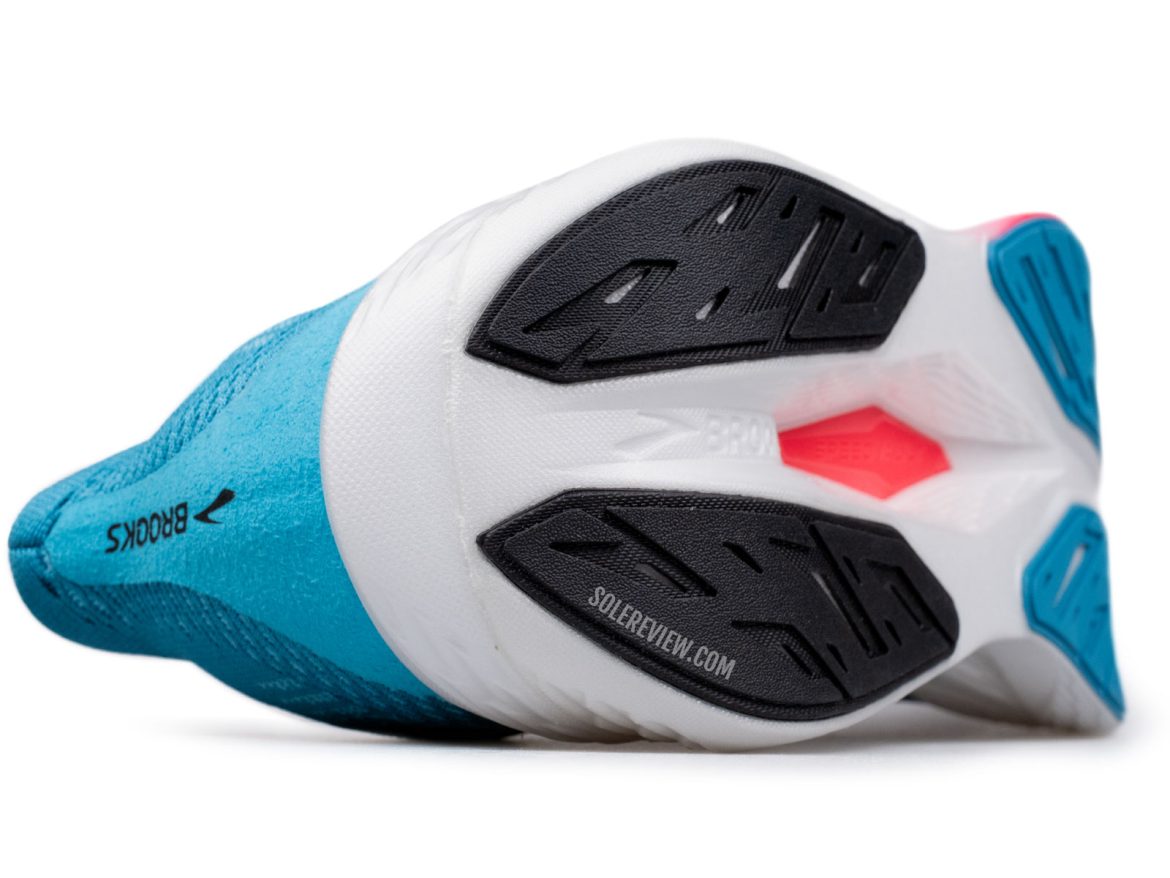 The heel transition channel of the Brooks Hyperion Max 2.