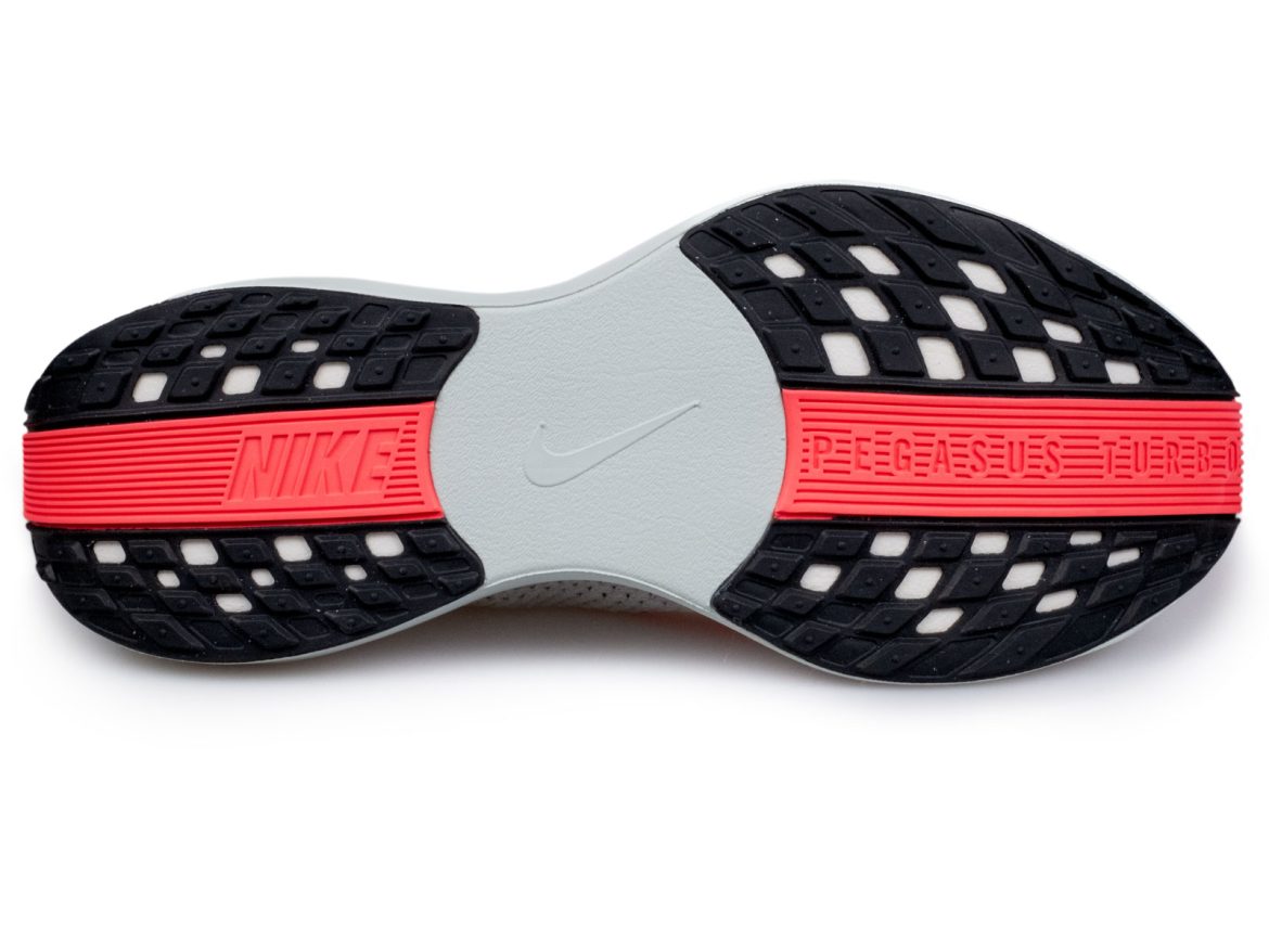 The outsole of the Nike Pegasus Plus.