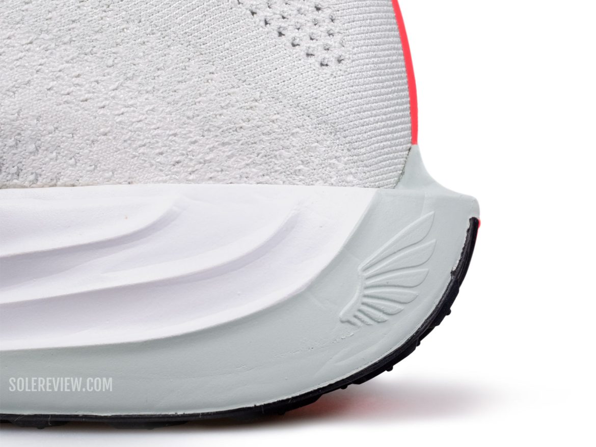 The beveled heel of the Nike Pegasus Plus.
