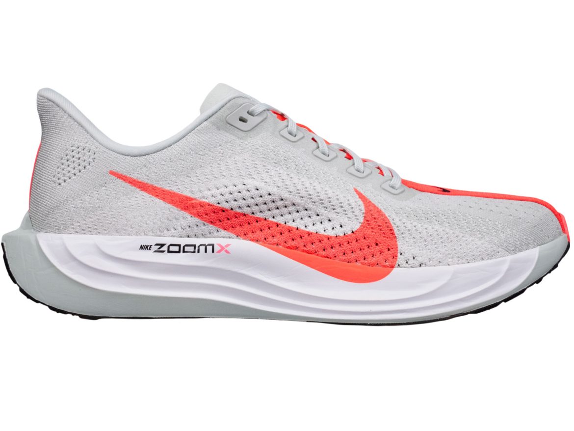 The side view of the Nike Pegasus Plus.