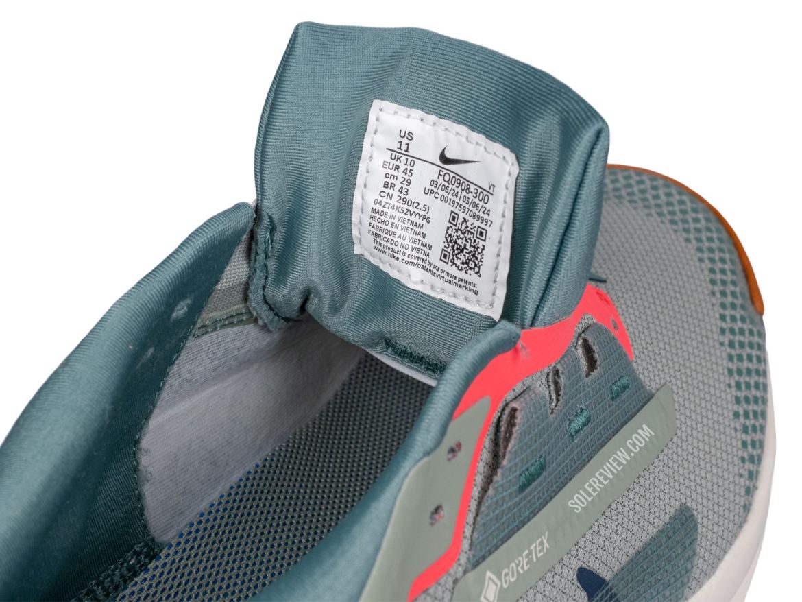 The tongue of the Nike Pegasus Trail 5 Gore-Tex.