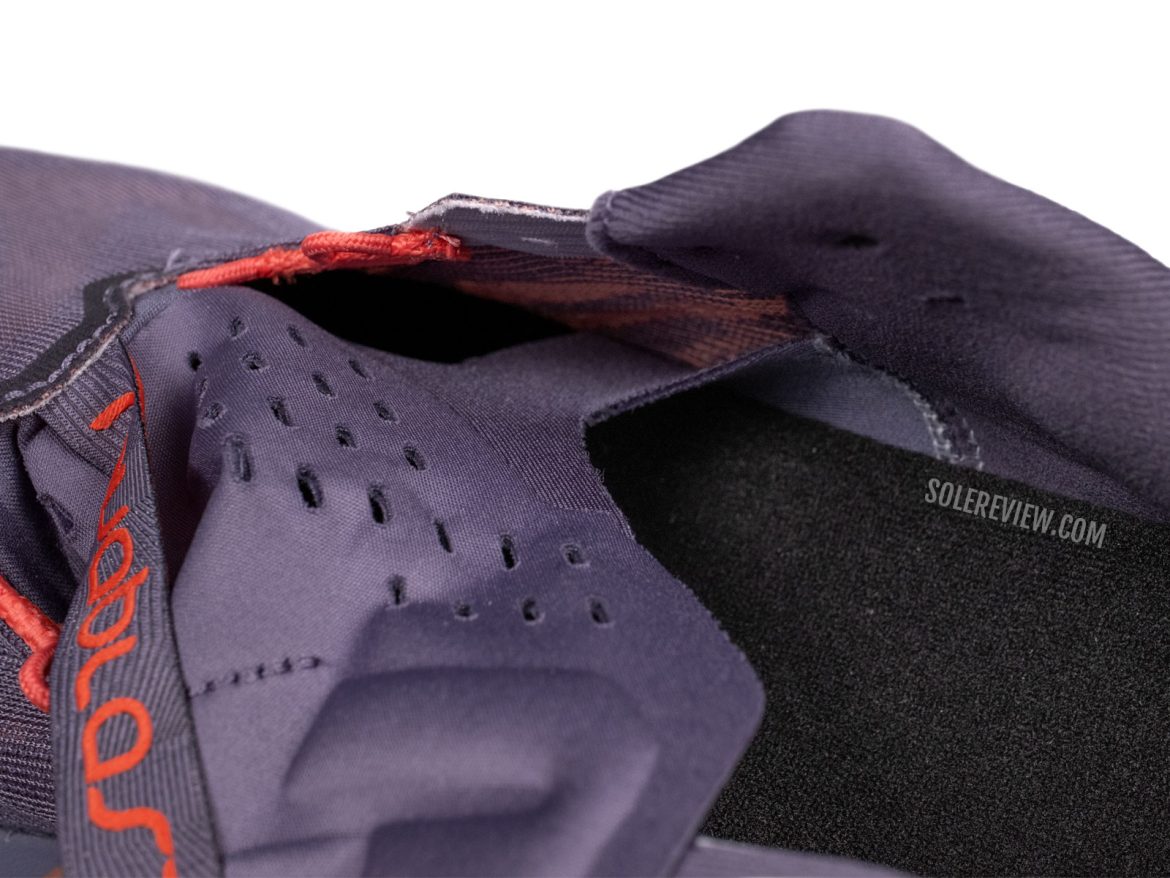 The tongue gusset of the Asics Novablast 5.