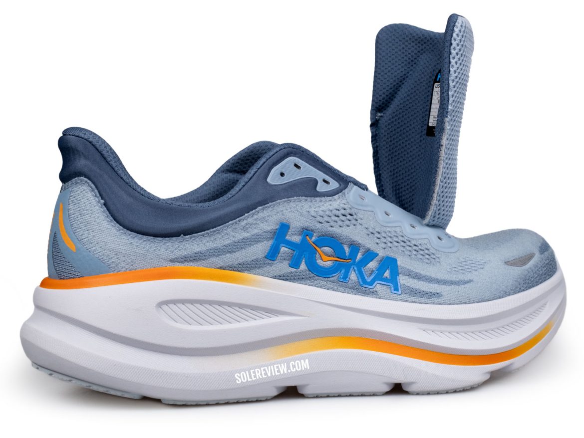 No tongue gusset on the Hoka Bondi 9.