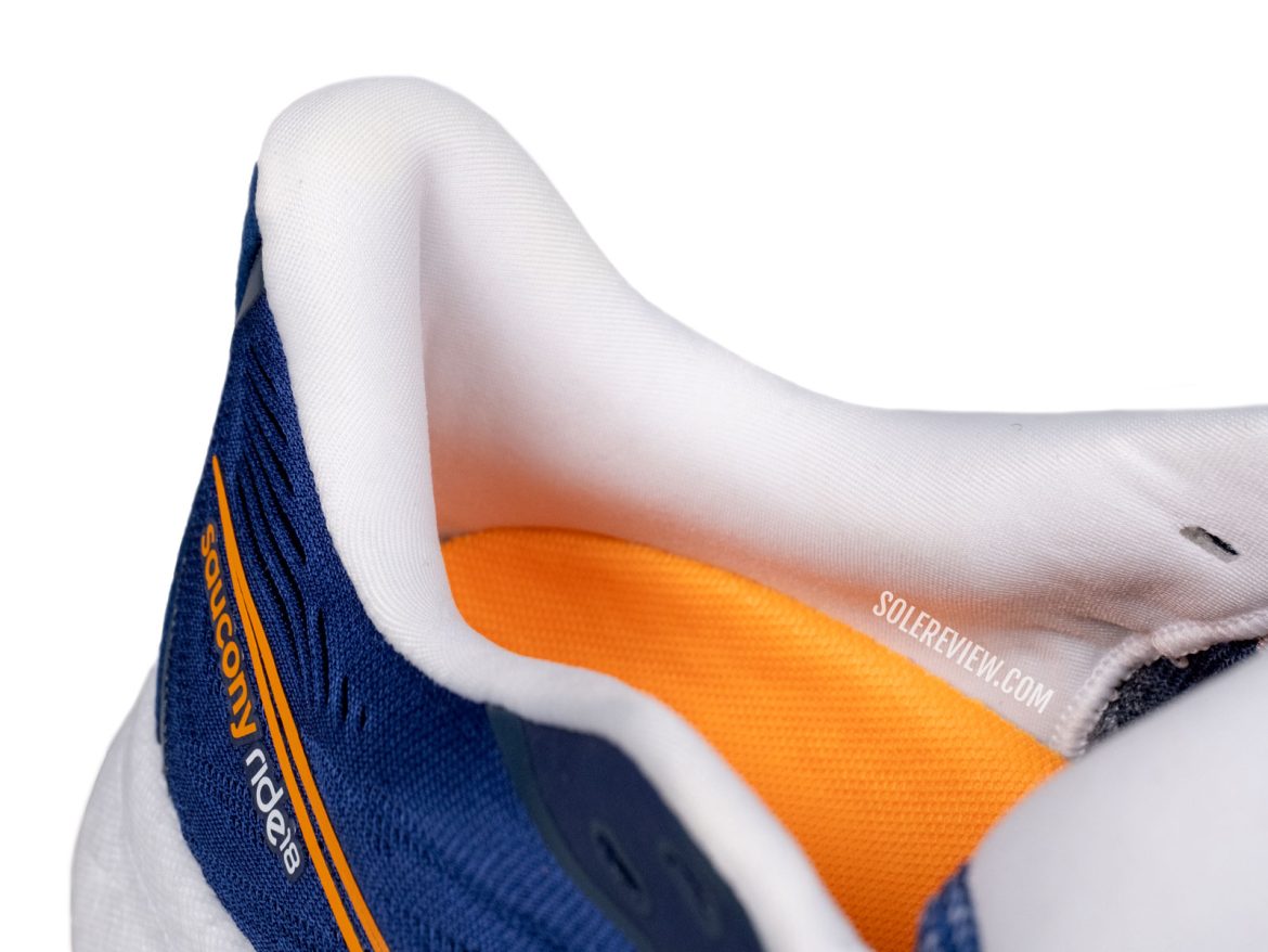 The heel collar of the Saucony Ride 18.