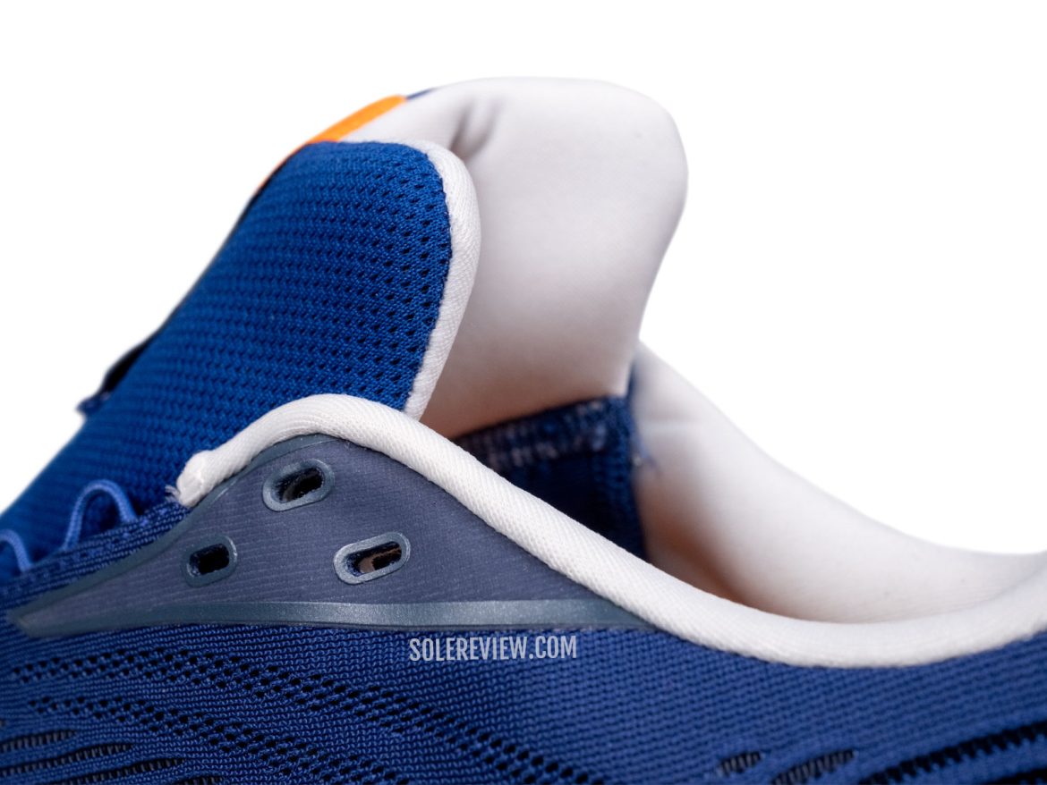 The padded tongue of the Saucony Ride 18.