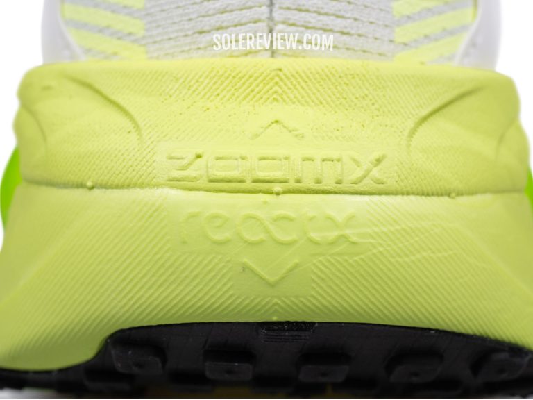 The ZoomX and ReactX foam of the Nike Vomero 18.