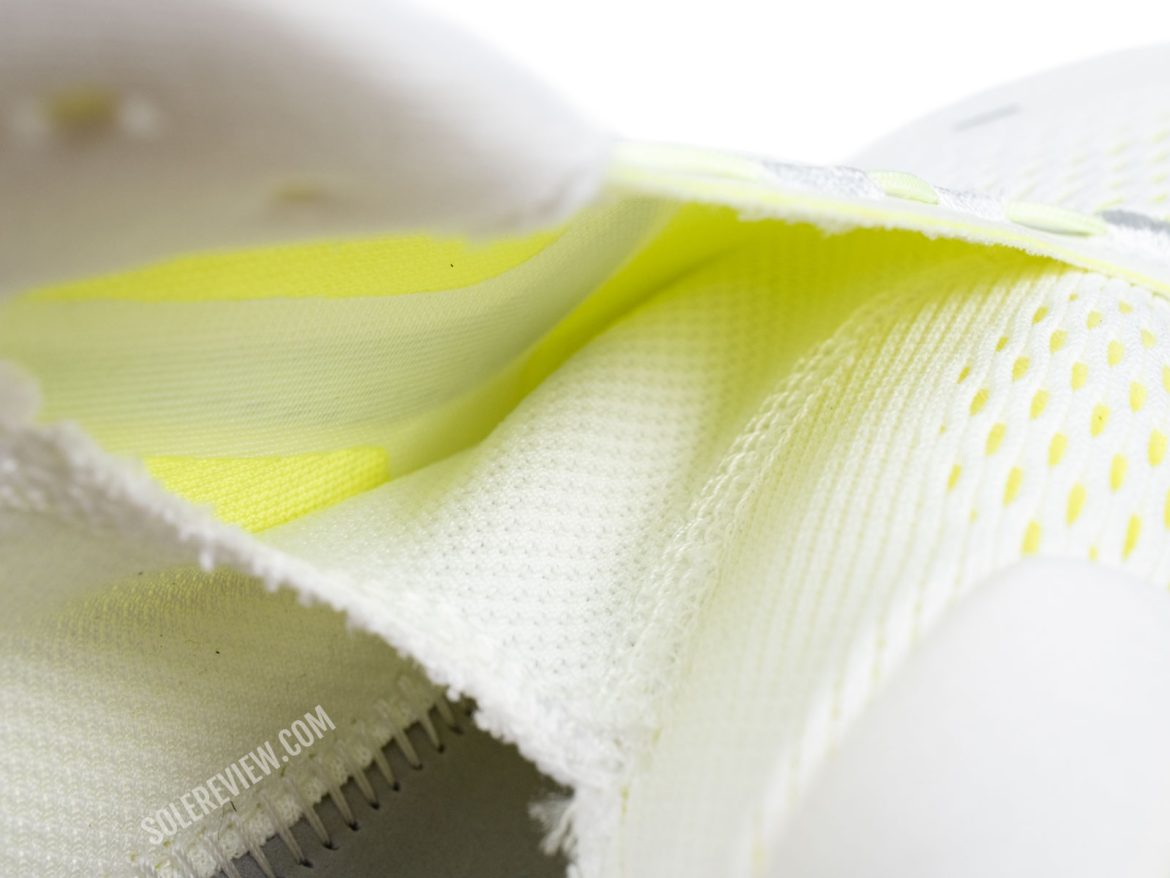 The full inner sleeve of the Nike Vomero 18.