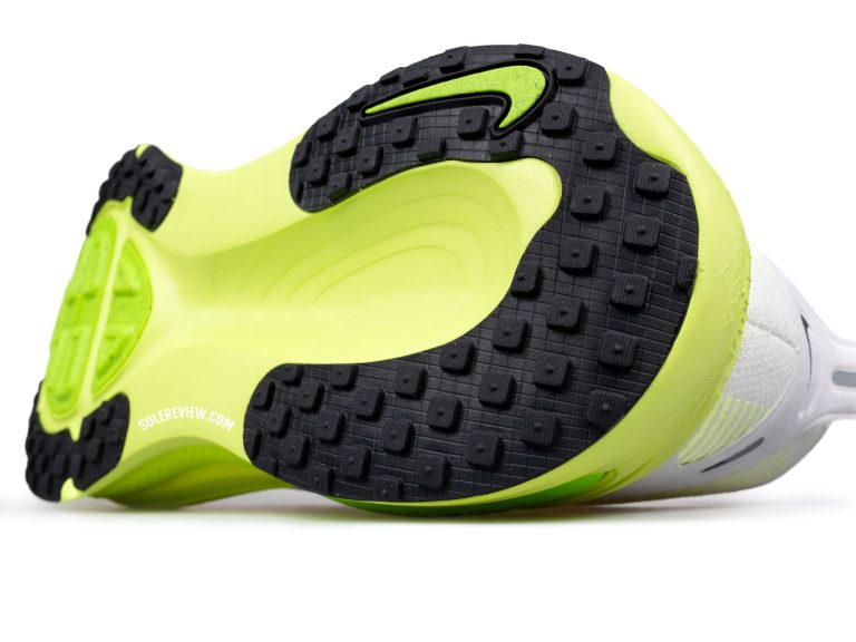 The transition groove of the Nike Vomero 18.