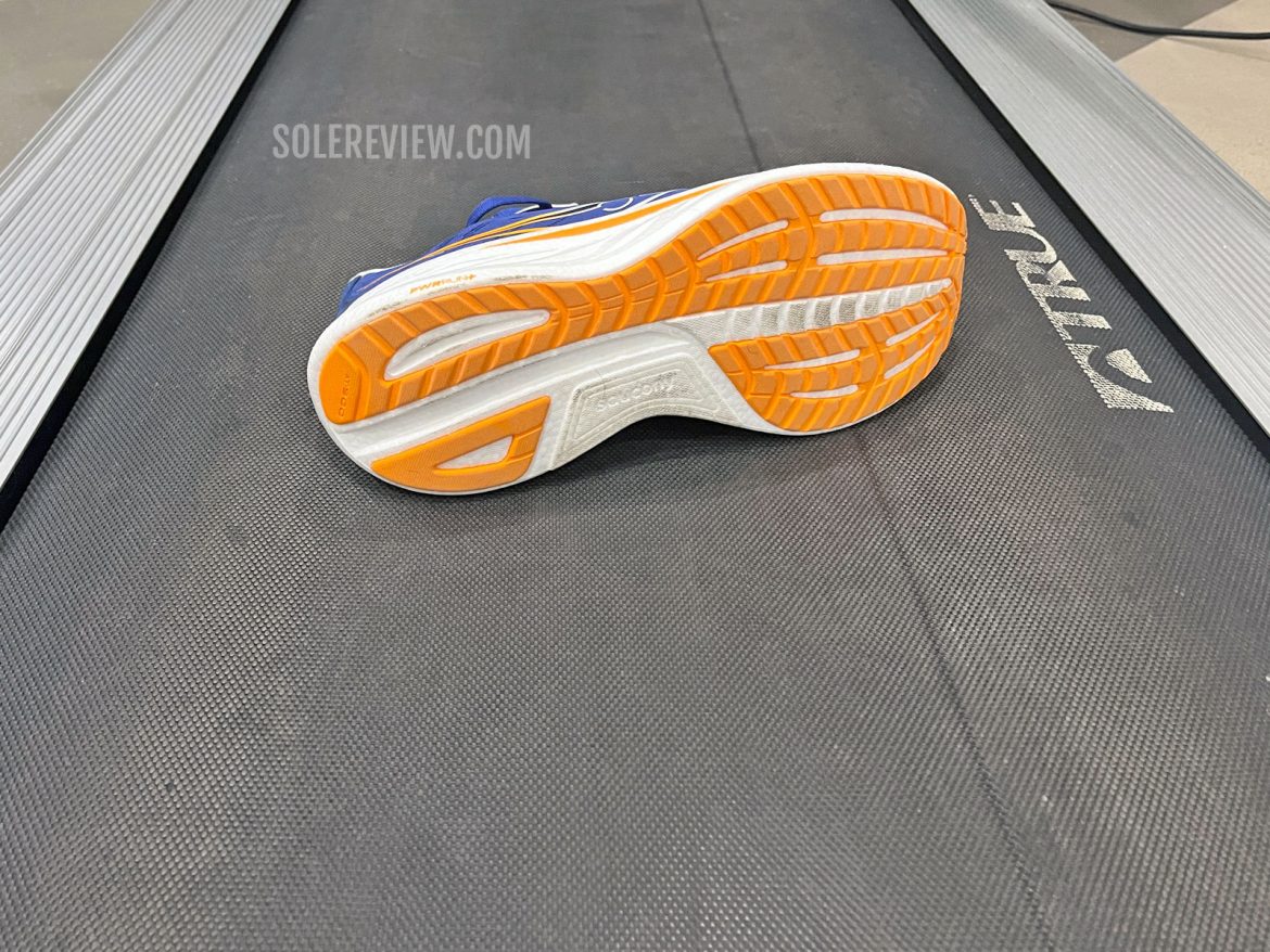 The Saucony Ride 18 on a treadmill.