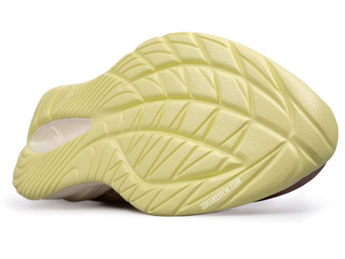 The forefoot outsole of the Asics Cumulus 27.