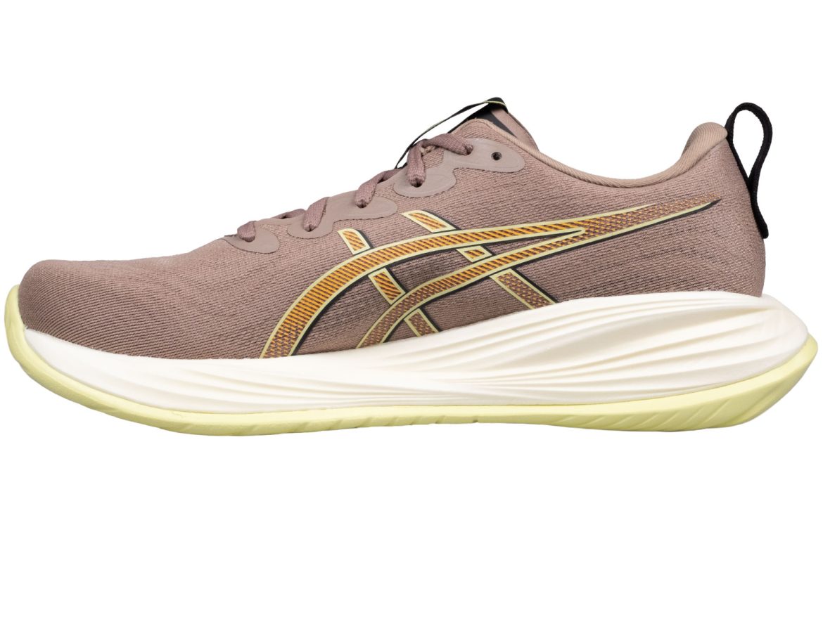 The upper of the Asics Cumulus 27.