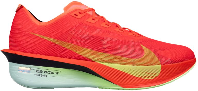Nike Vaporfly 4 product box.