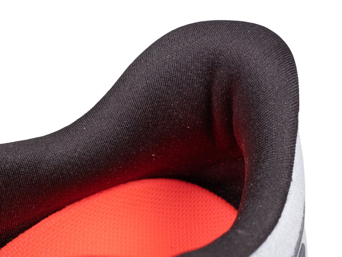 Skechers_Aero_Spark_heel_collar The heel collar of the Skechers Aero Spark.