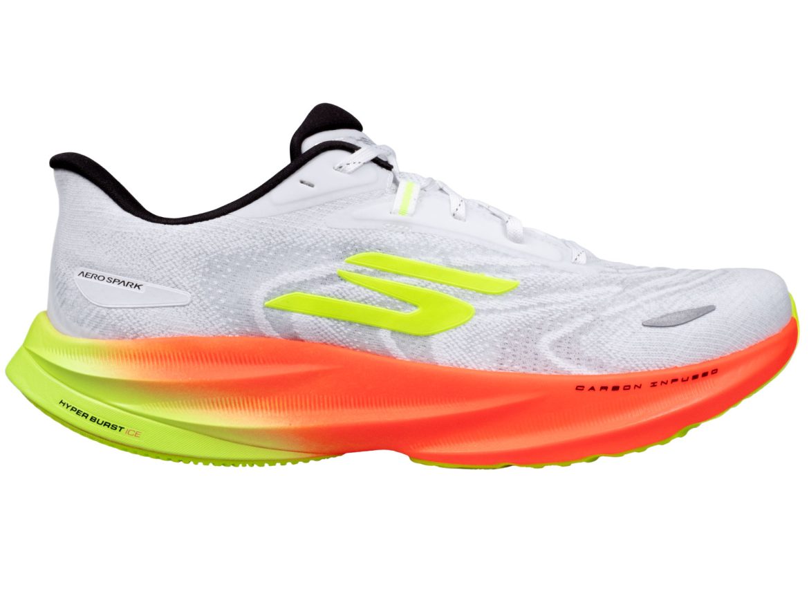 Skechers_Aero_Spark_side The side view of the Skechers Aero Spark.