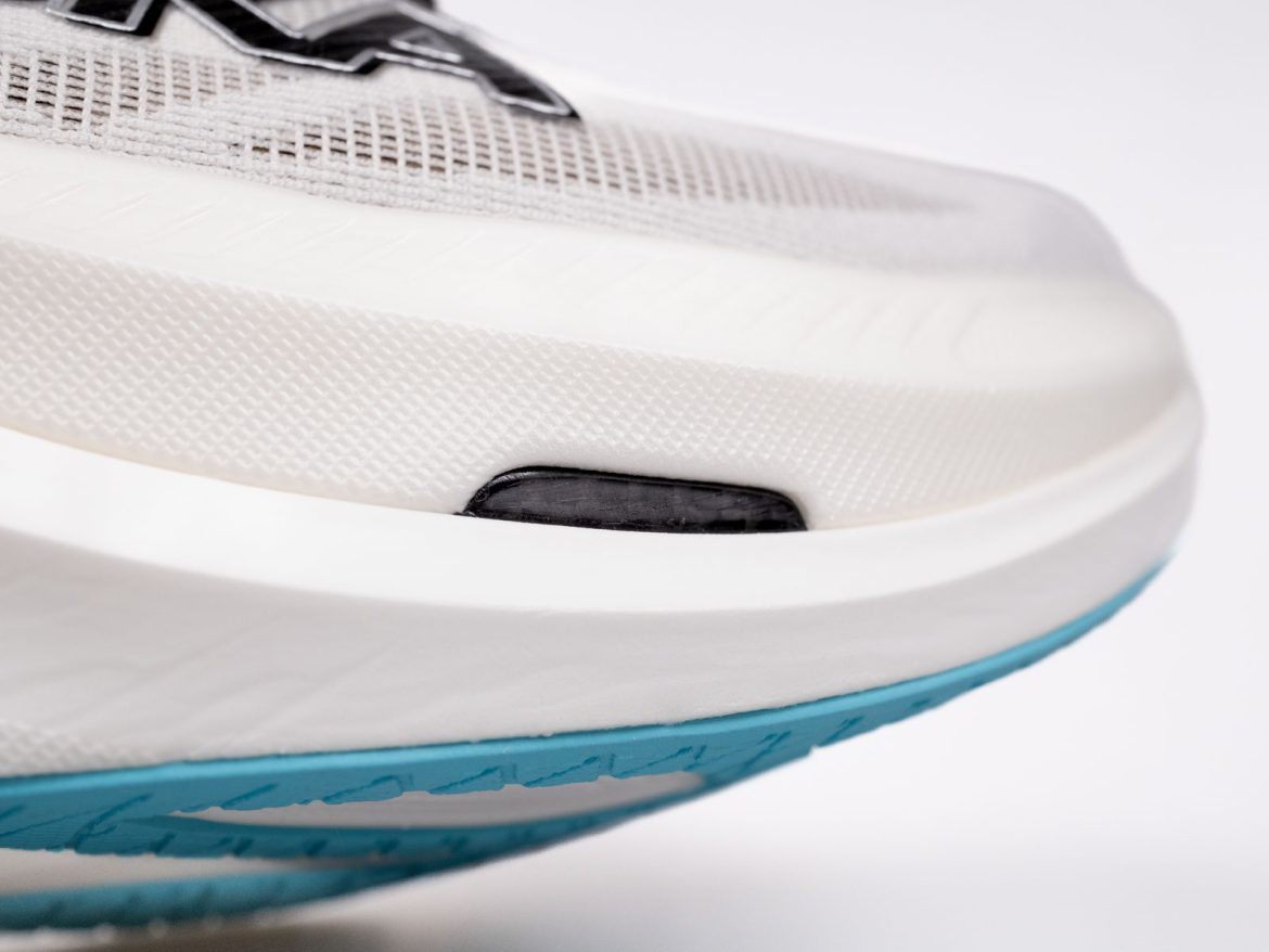 The forefoot winged plate of the Hoka Rocket X3.