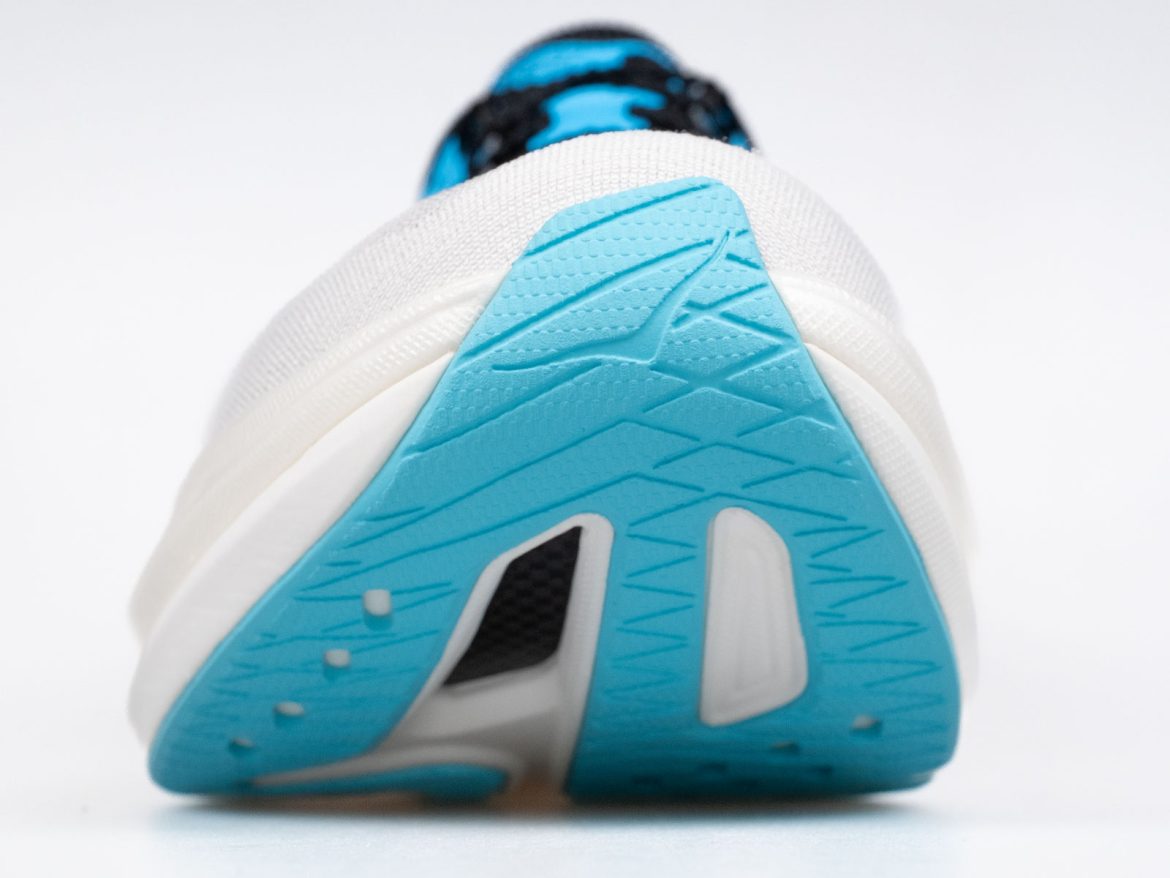 The midsole rocker of the Hoka Rocket X3.