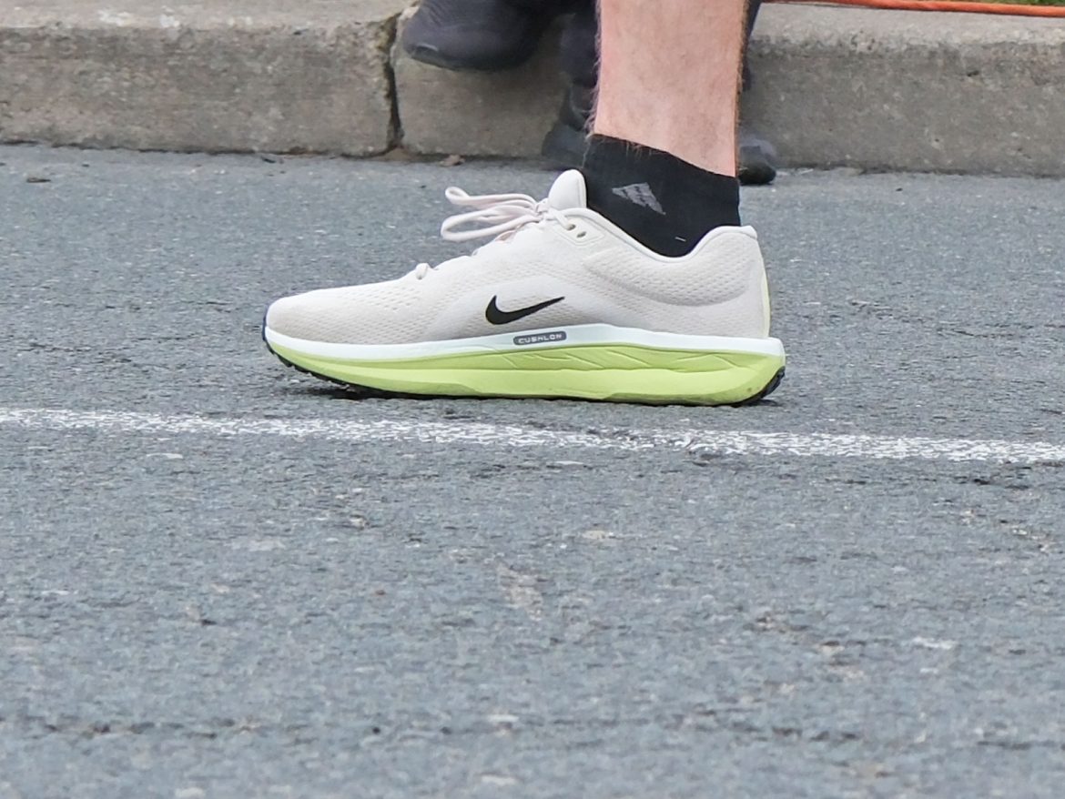 Nike-Winflo_11_on_road The Nike Winflo 11 on the road.