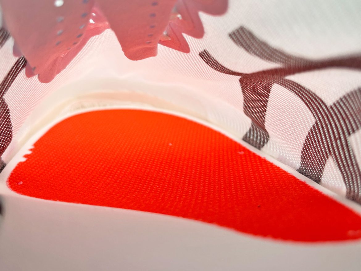 Asics_Metaspeed_Ray_interior The interiors of the Asics Metaspeed Ray.