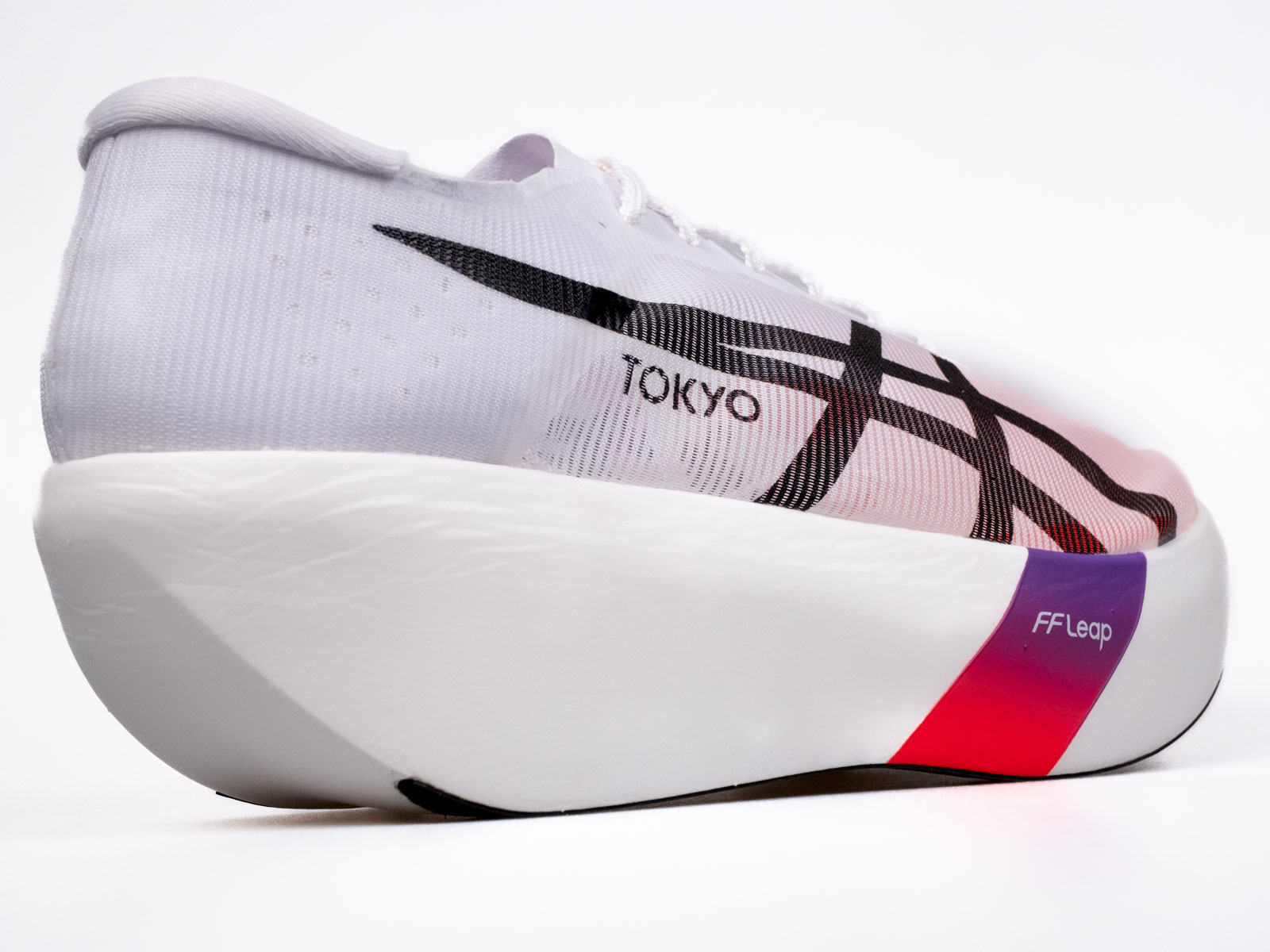 アシックス SPEED RAY 28.0 新品未使用 Asics Metaspeed Ray Tokyo Review (2025): The Impossible Shoe!