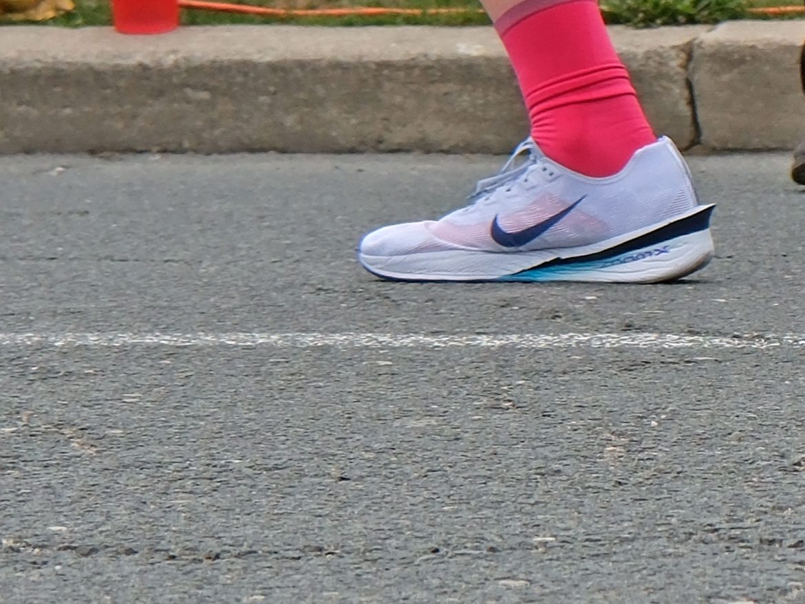 Nike-Vaporfly_4-arch_loaded Overpronation control on the Nike Vaporfly 4.