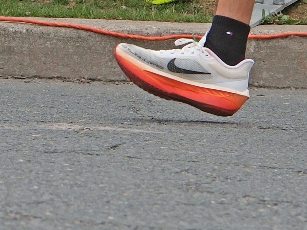 Nike-Zoom-Fly-6-arch_loaded-4 Heel striking on the Nike Zoom Fly 6.