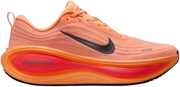 Nike Vomero Plus product box.
