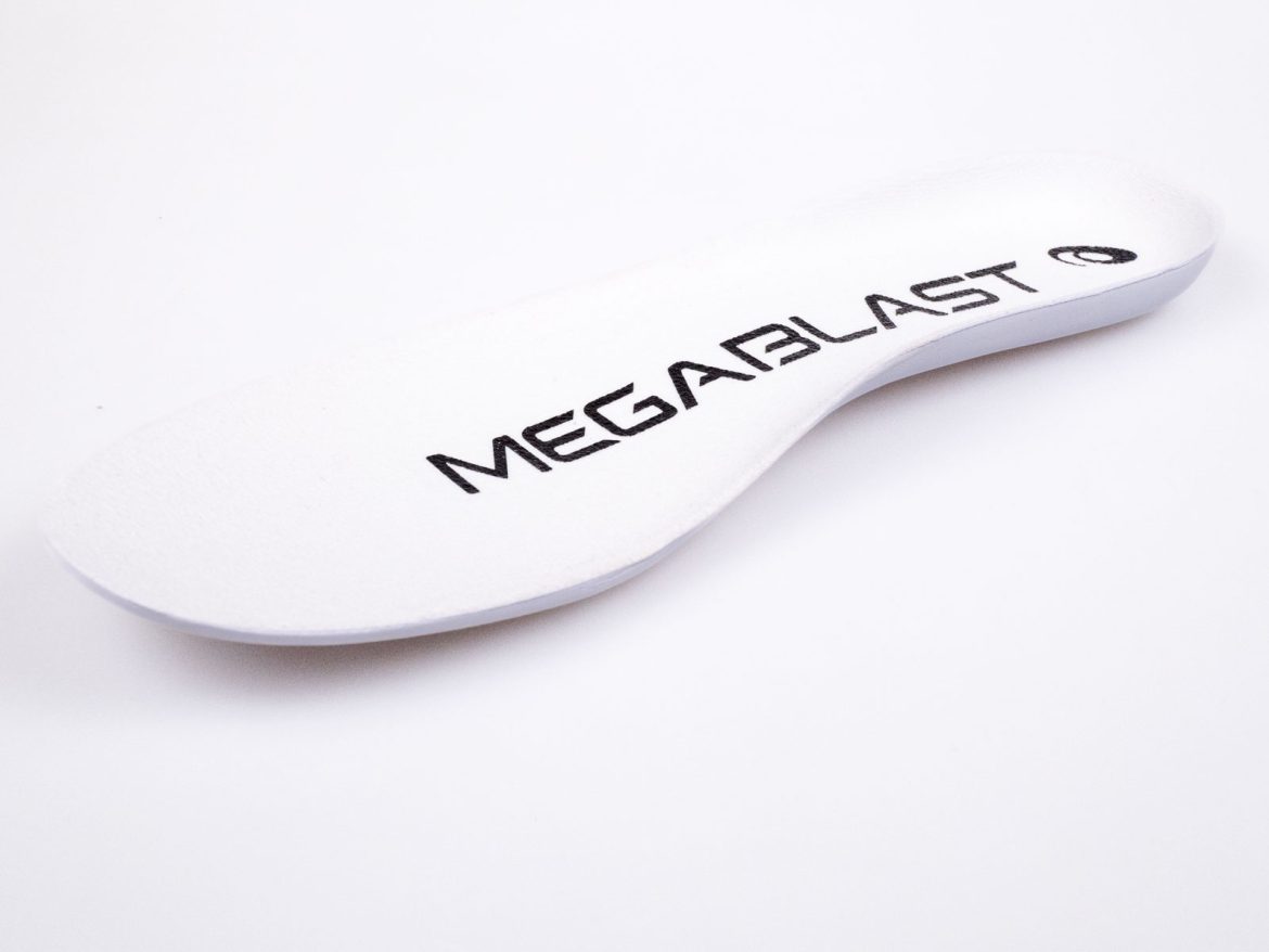 The removable insole of the Asics Megablast.