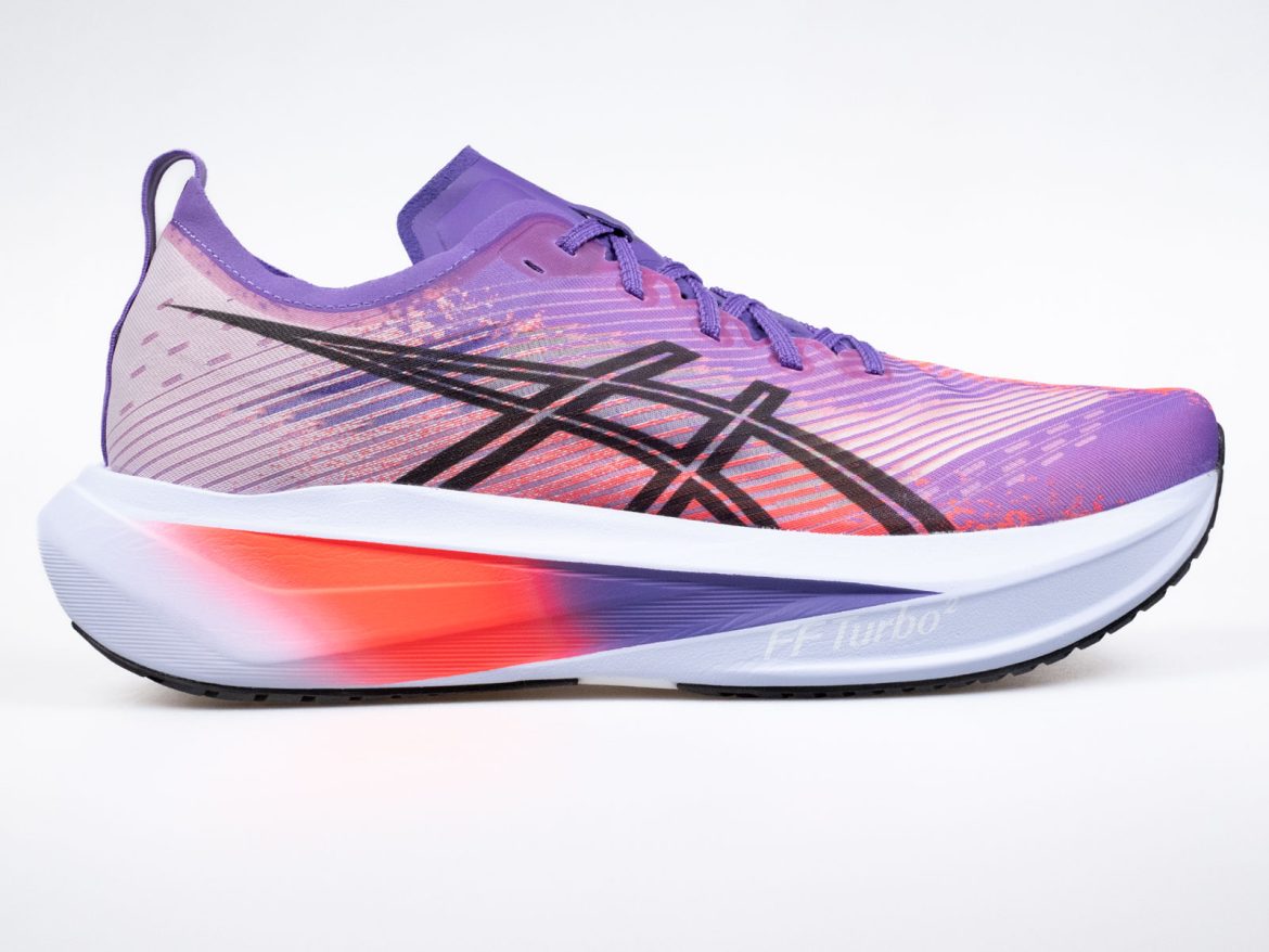 The upper of the Asics Megablast.