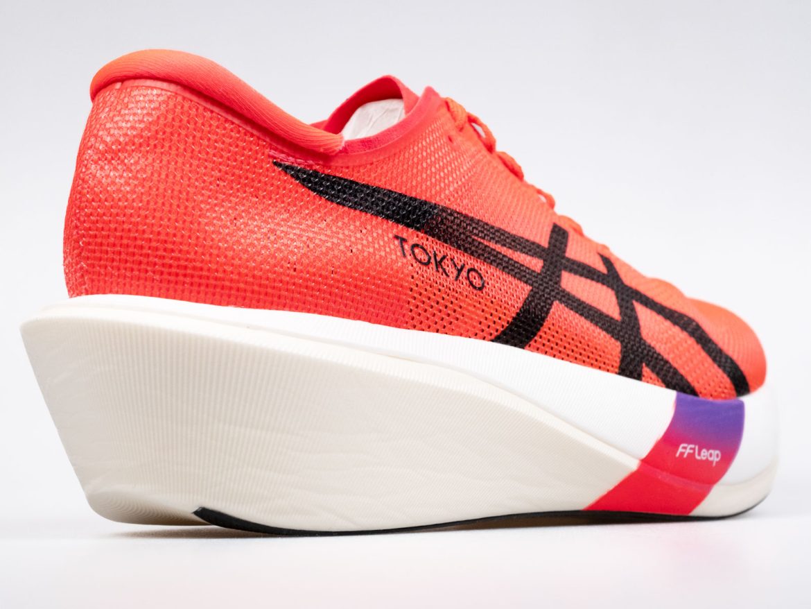 The side profile of the Asics Metaspeed Edge Tokyo.