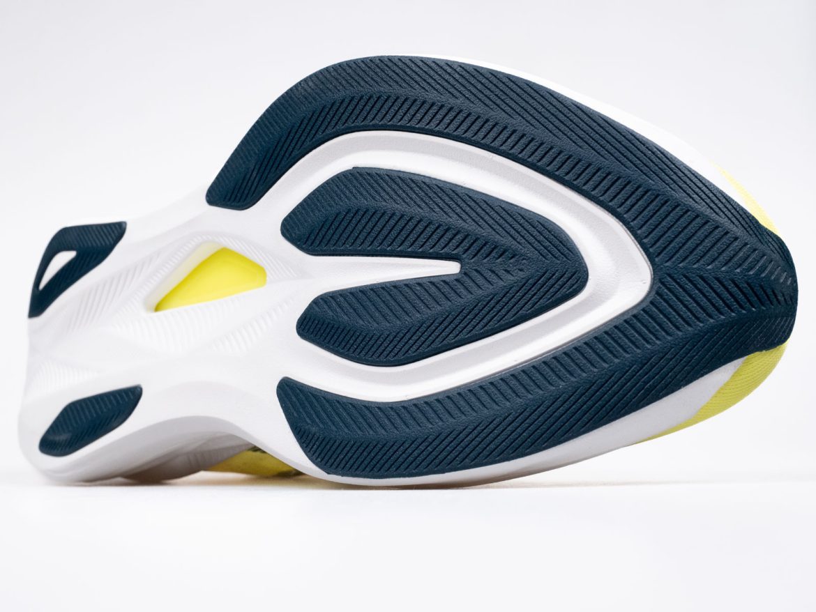 The forefoot outsole of the Asics Sonicblast.
