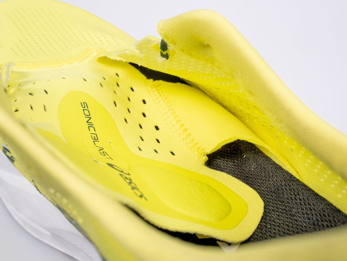 The tongue gusset of the Asics Sonicblast.