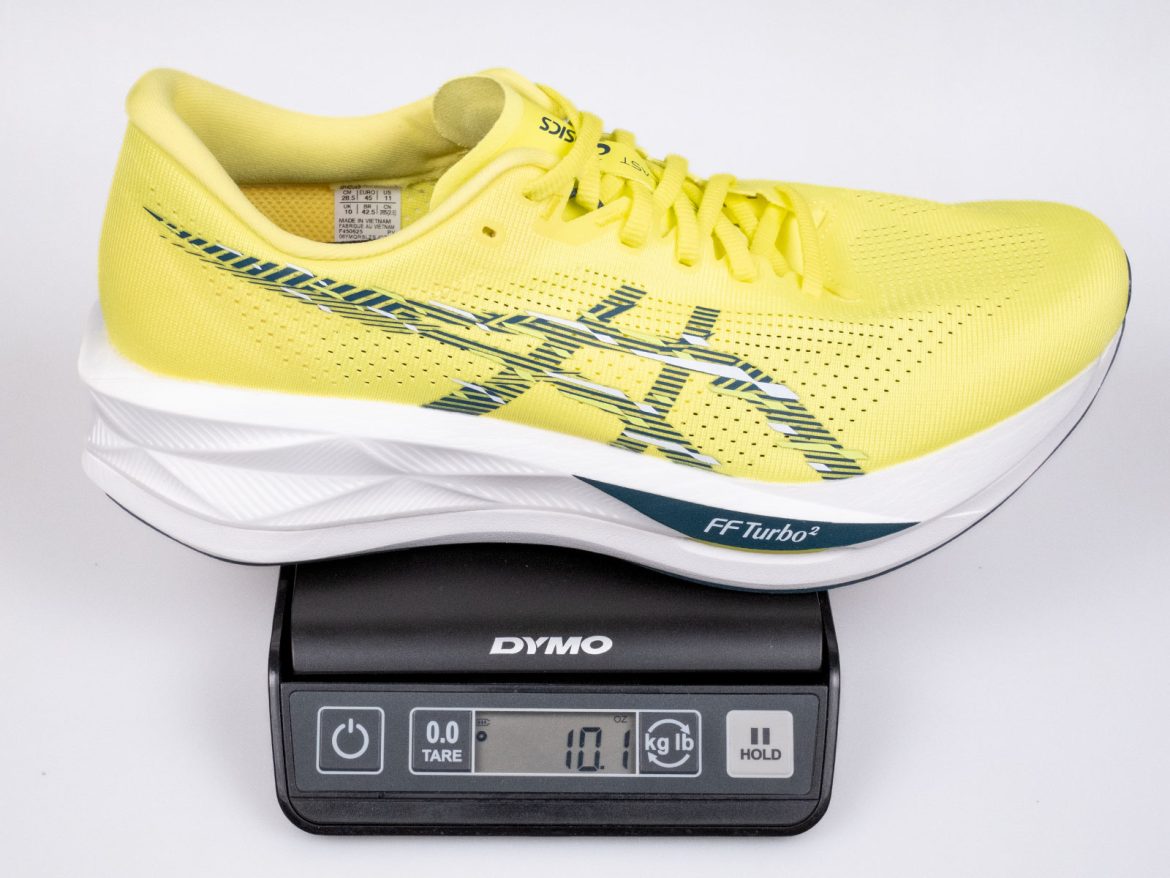 The weight of the Asics Sonicblast.