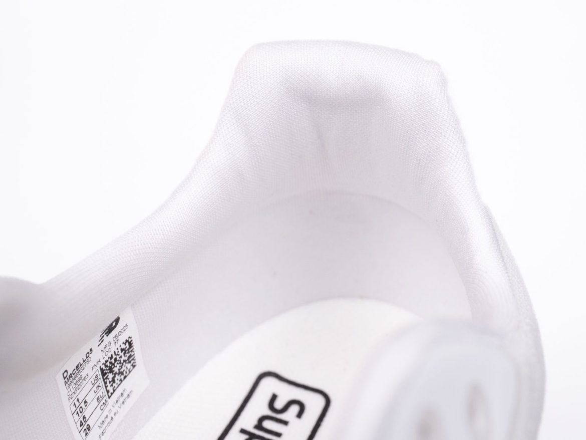 New_Balance_SC_Elite_V5_heel_collar The heel collar of the New Balance SC Elite V5.