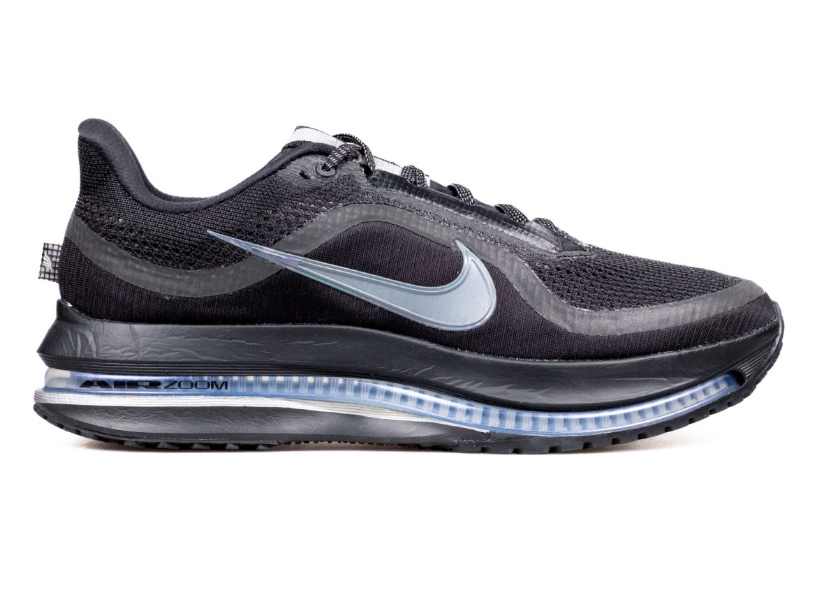 Nike_Pegasus_Premium_lateral The side profile of the Nike Pegasus Premium.