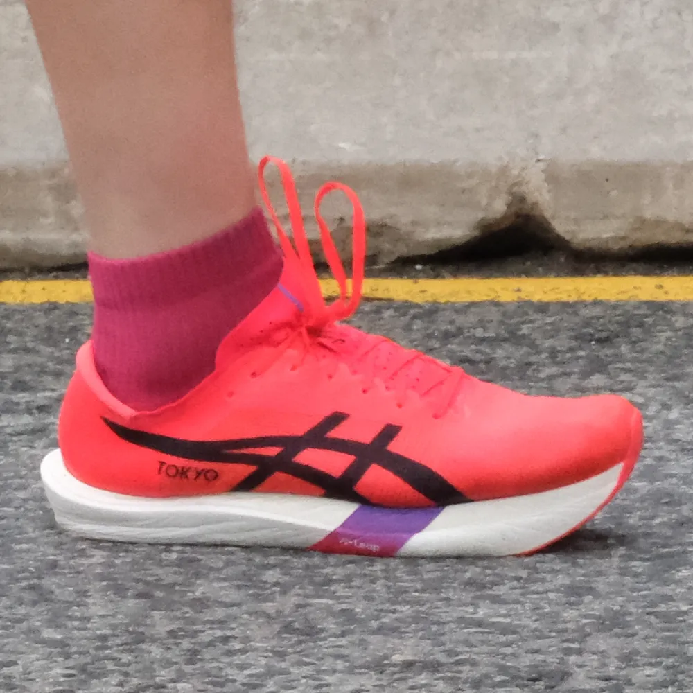 Cut-in-half: Asics Metaspeed Sky Tokyo Review