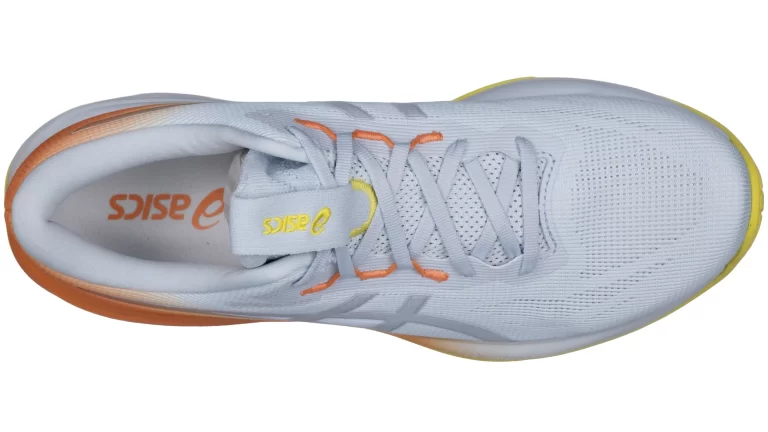 Asics Cumulus 28 top 2500x1406