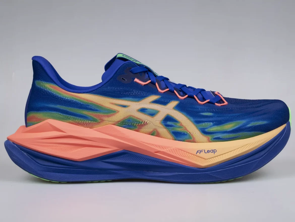 Asics Superblast 3 Home.