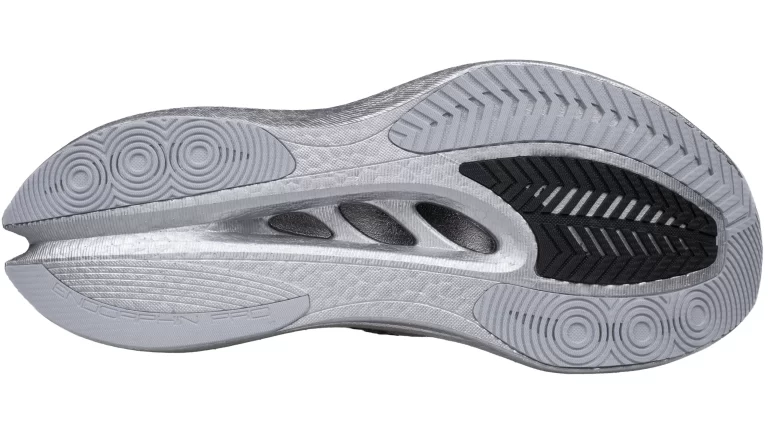 Saucony Endorphin Pro 5 outsole 2500x1406