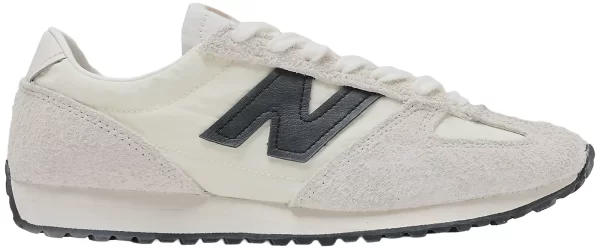 New Balance 471 gray/white product box.