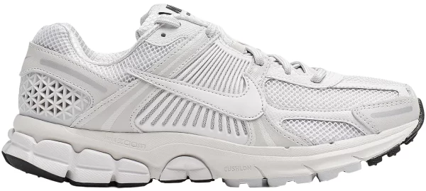 Nike Vomero 5 white product box.