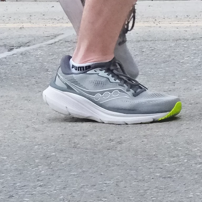 3 Saucony Guide 19 rearfoot forefoot loading