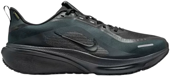 Nike Pegasus 42 Gore-Tex product box.